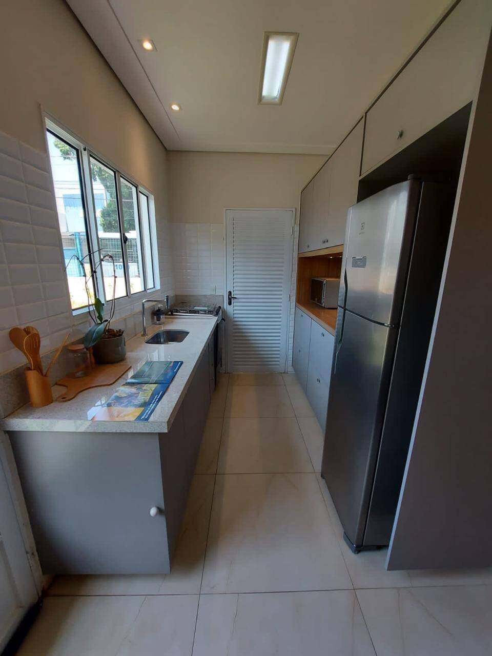 Casa à venda com 2 quartos, 152m² - Foto 4
