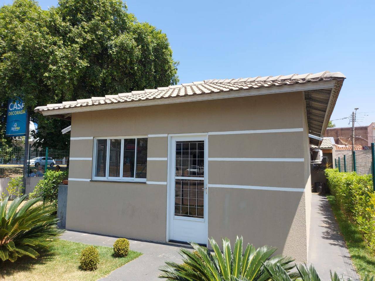 Casa à venda com 2 quartos, 152m² - Foto 1