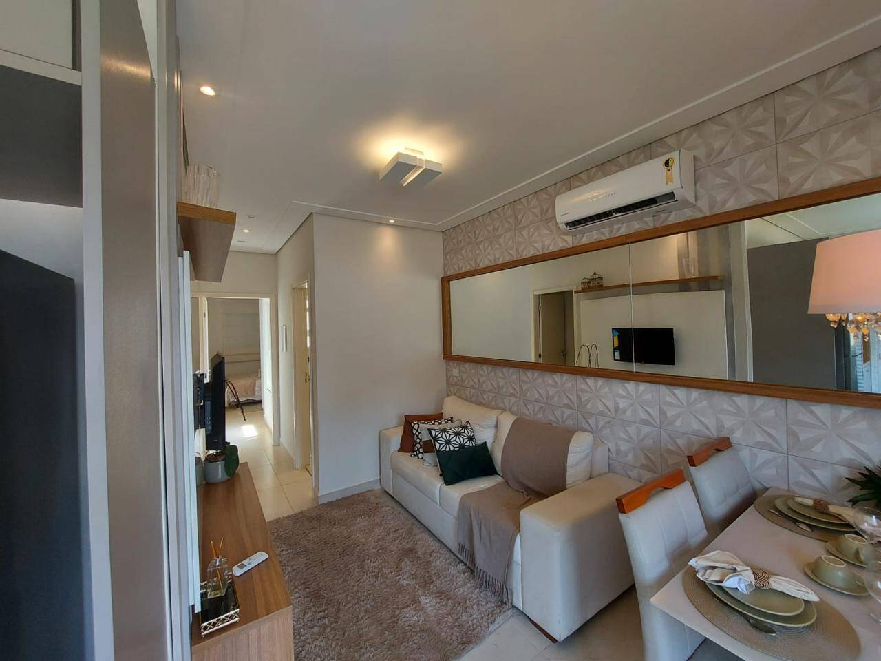 Casa à venda com 2 quartos, 152m² - Foto 2