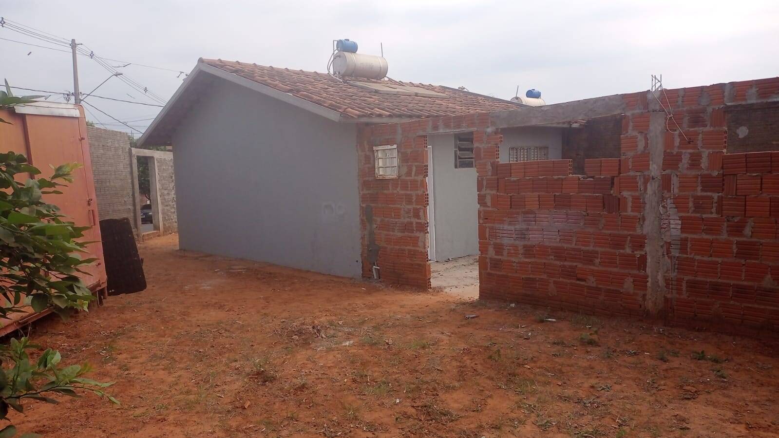 Casa à venda com 2 quartos, 200m² - Foto 8
