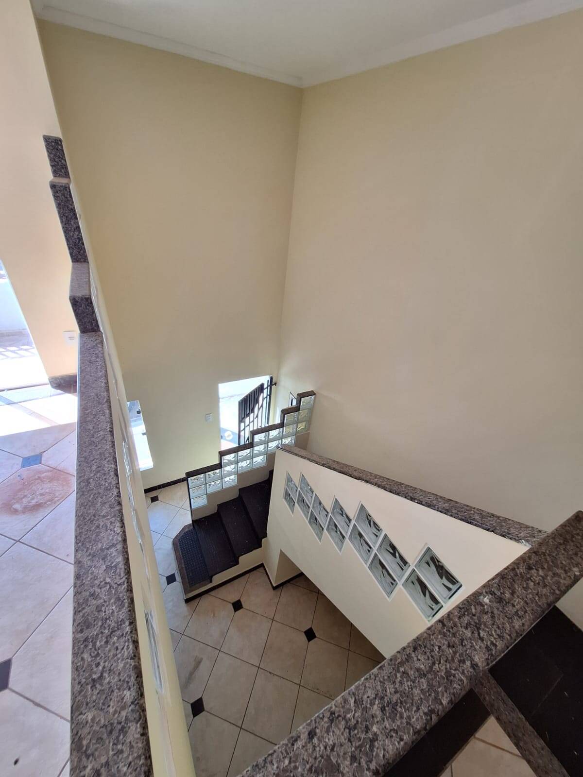 Apartamento à venda e aluguel com 2 quartos, 240m² - Foto 6