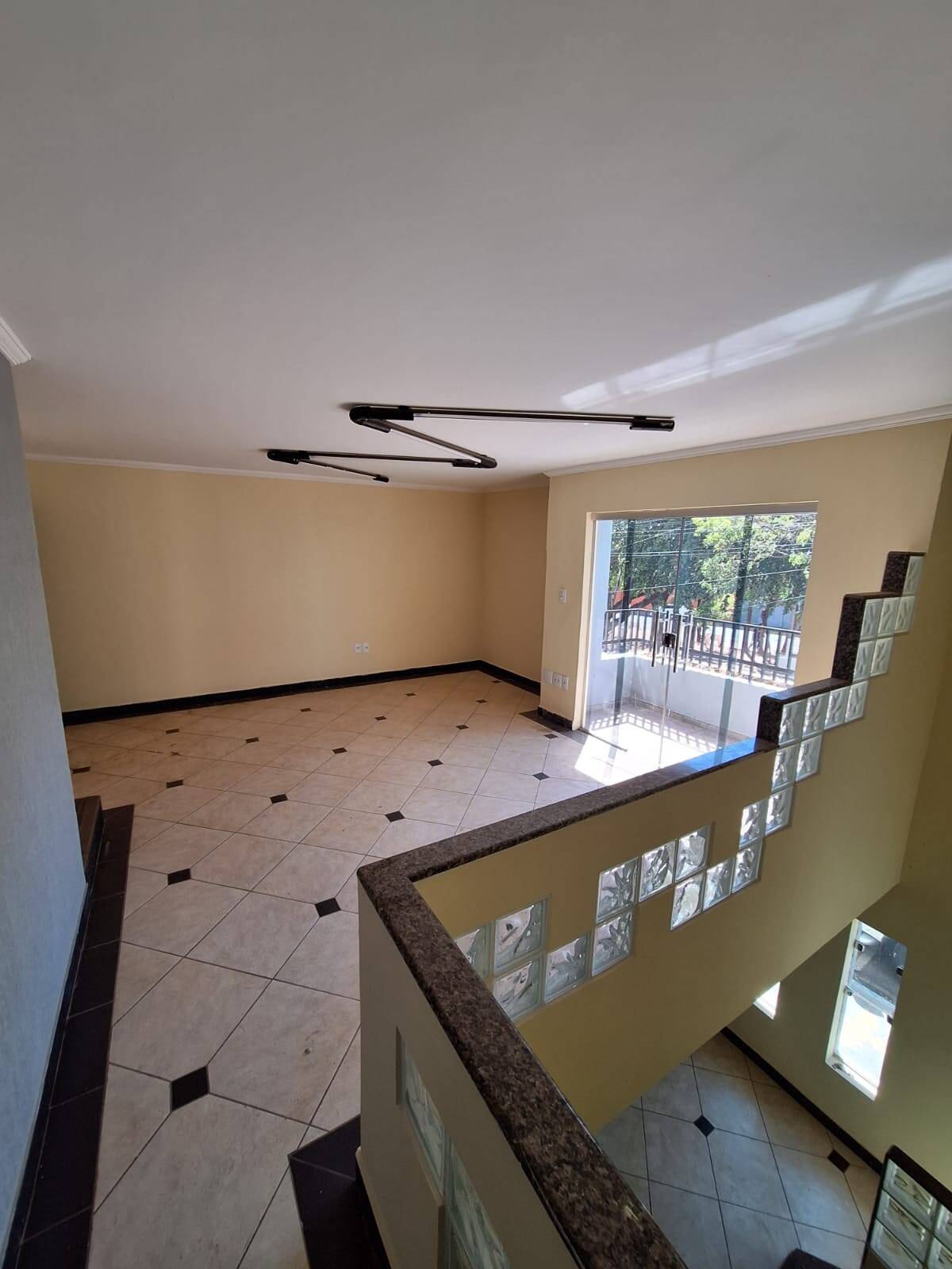 Apartamento à venda e aluguel com 2 quartos, 240m² - Foto 3