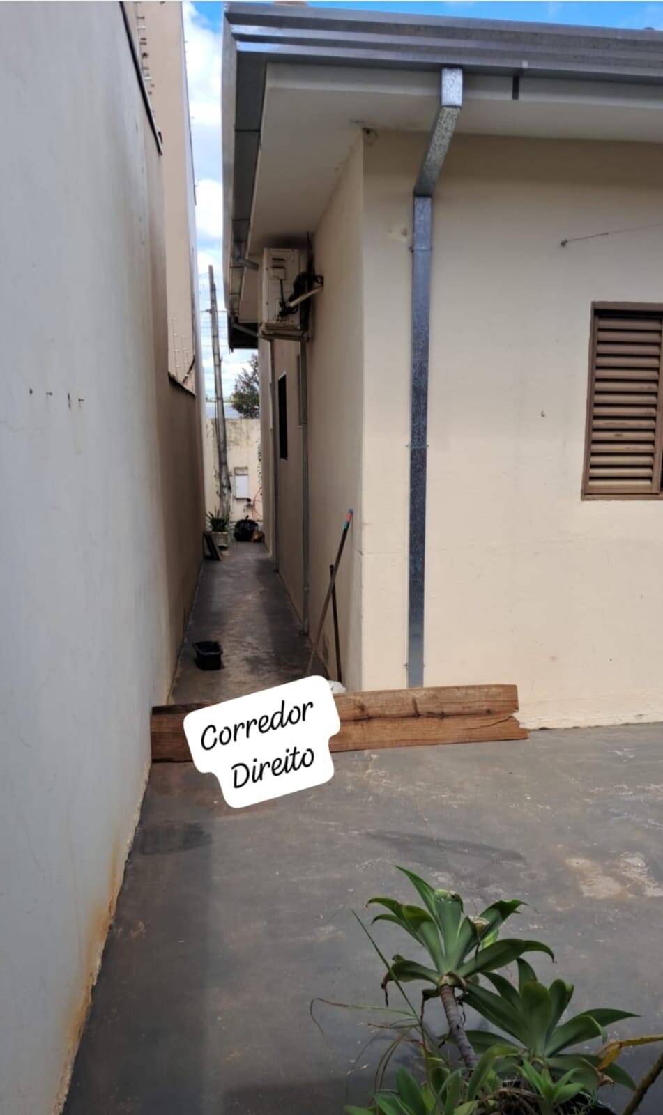 Casa à venda com 3 quartos, 250m² - Foto 17