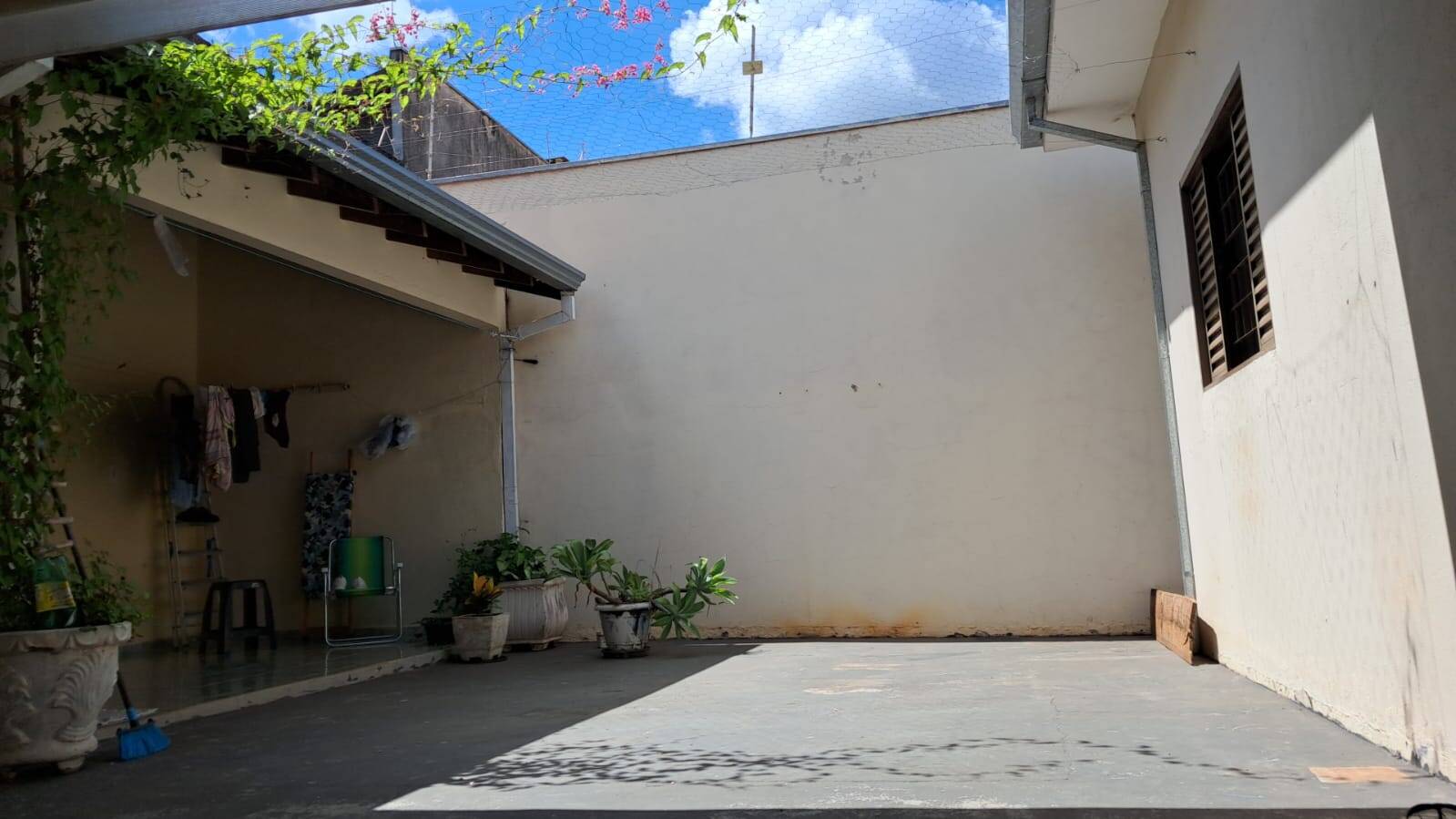 Casa à venda com 3 quartos, 250m² - Foto 55