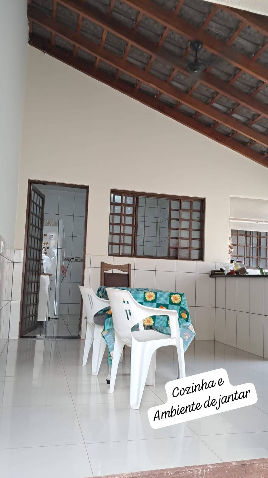 Casa à venda com 3 quartos, 250m² - Foto 57