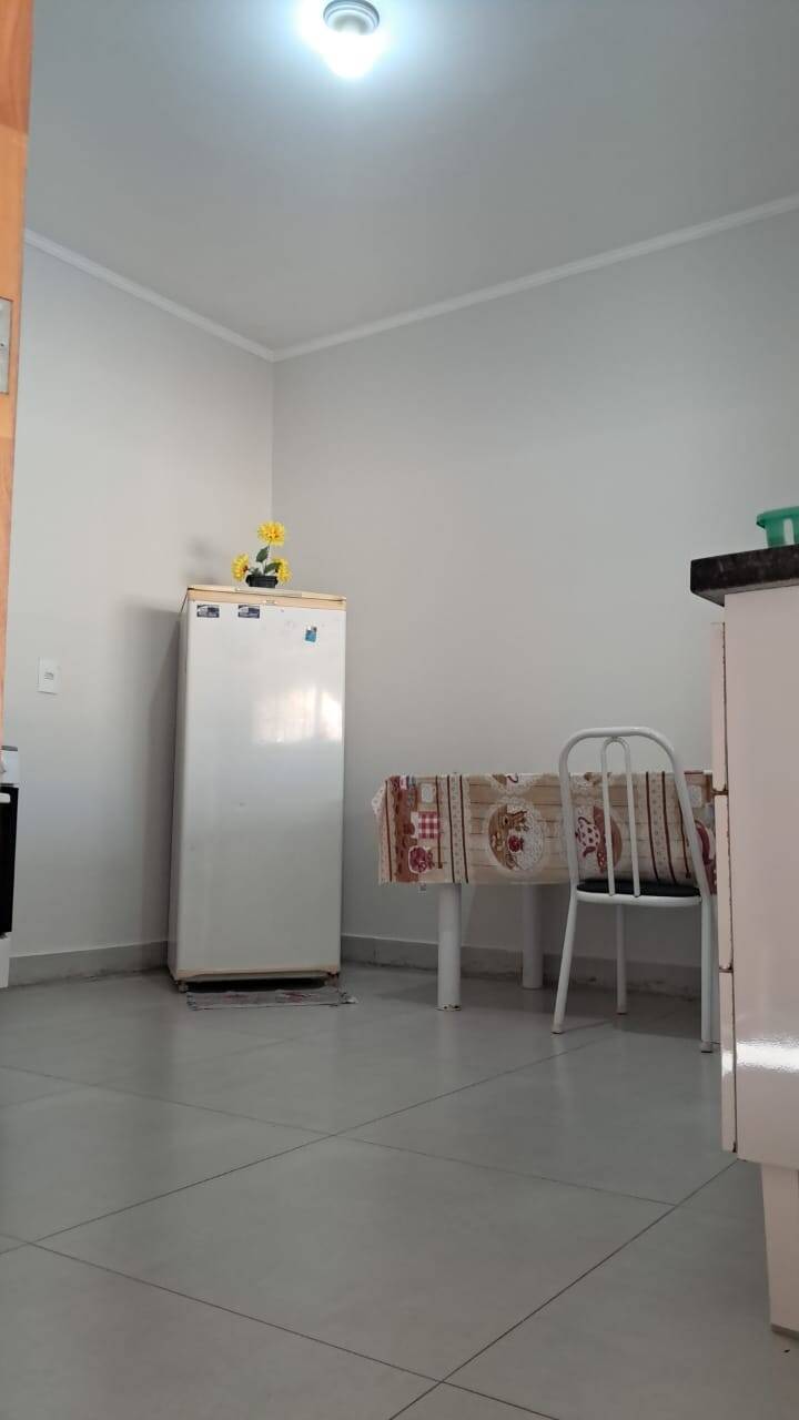 Casa à venda com 1 quarto, 240m² - Foto 17