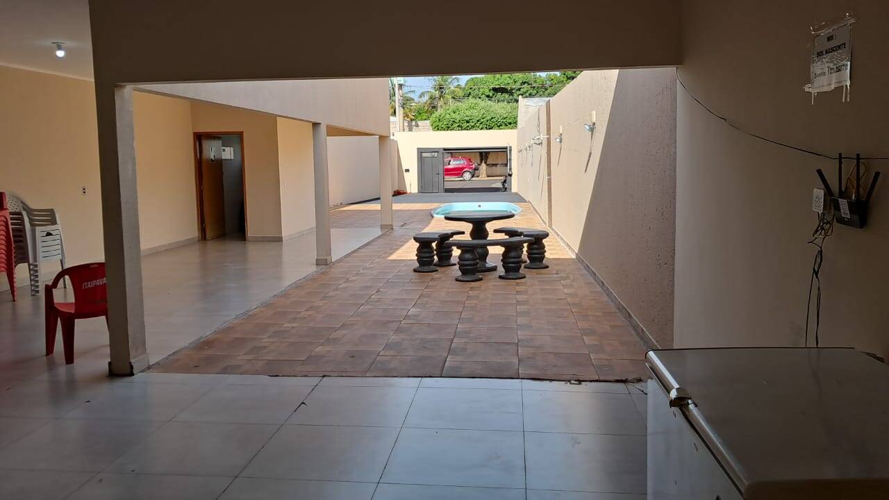 Casa à venda com 1 quarto, 240m² - Foto 5