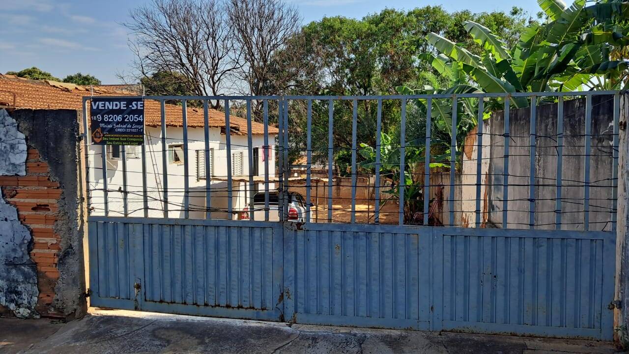 Casa, 3 quartos, 640 m² - Foto 1