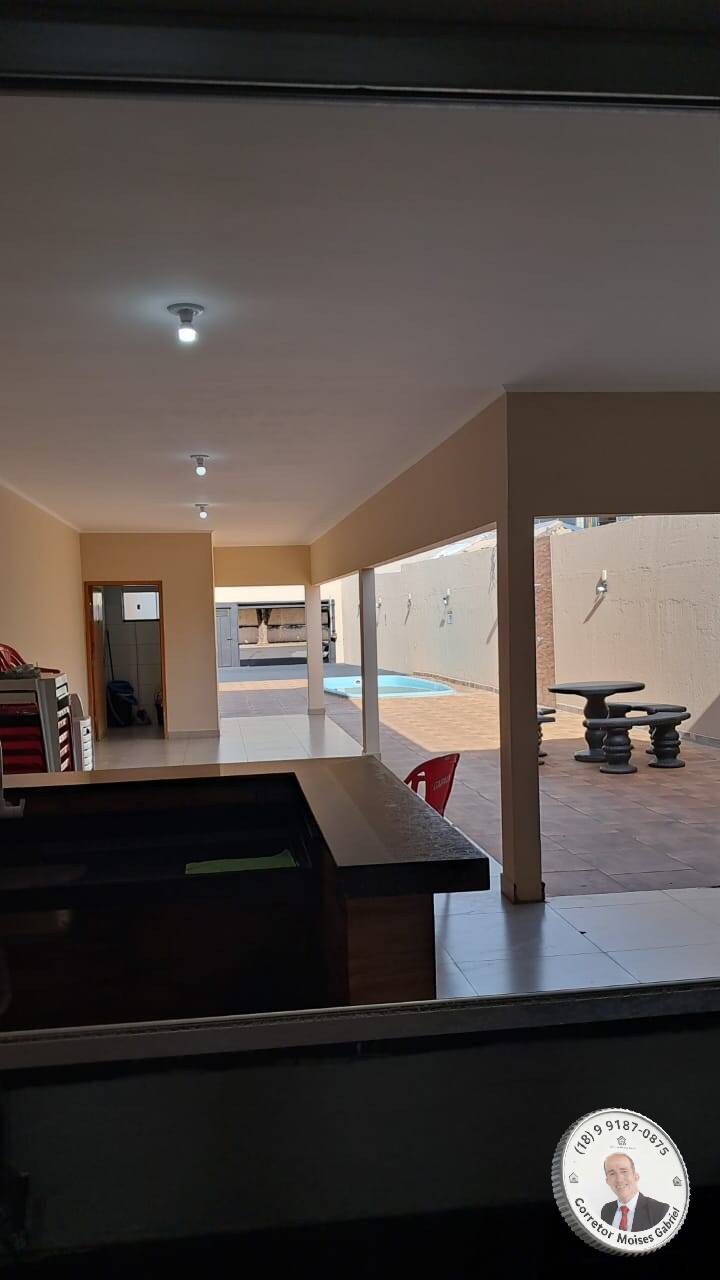 Casa, 1 quarto, 240 m² - Foto 3